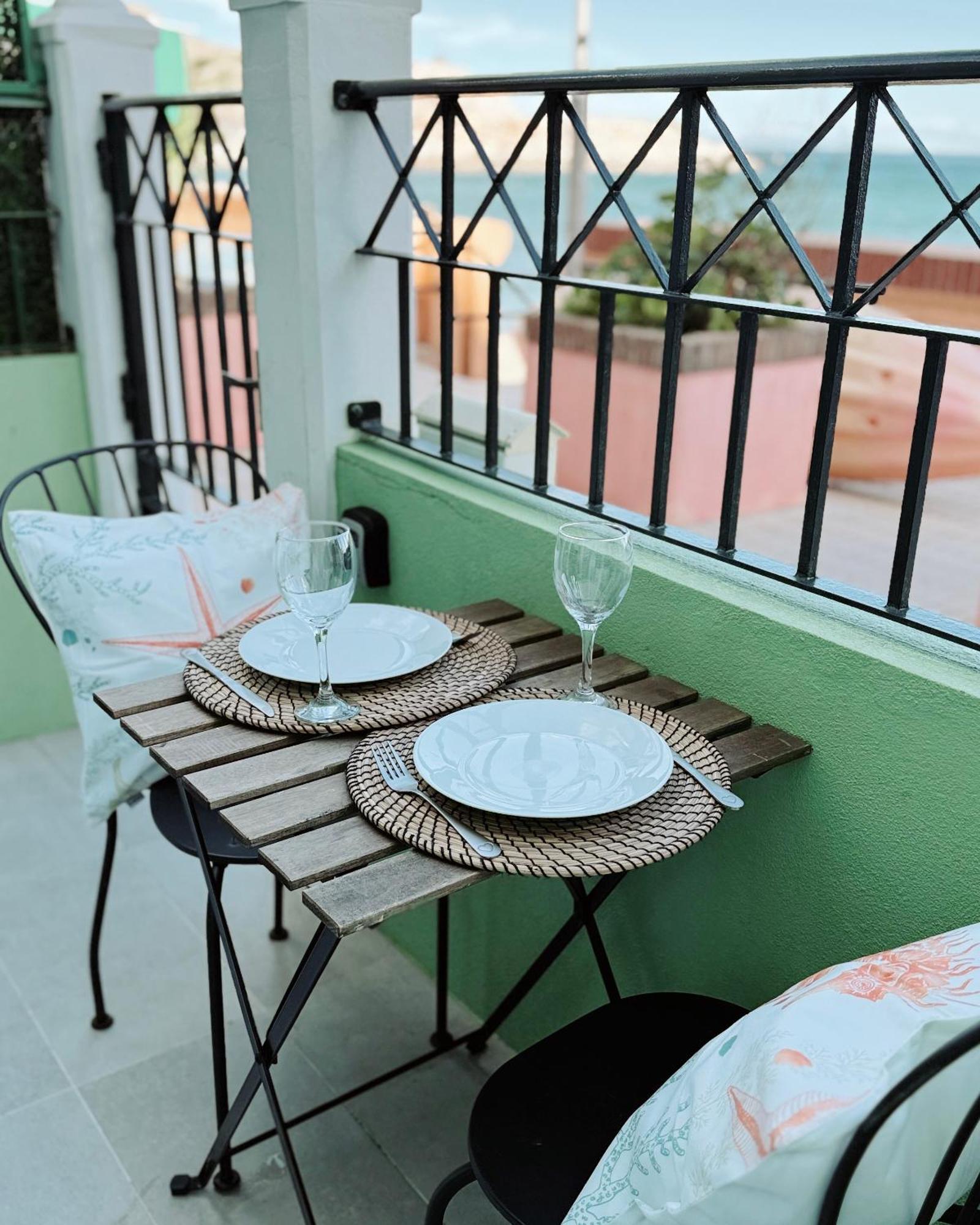 Unique Waterfront Duplex On The Mediterranean - Caleta, Catalan Bay 直布罗陀 外观 照片
