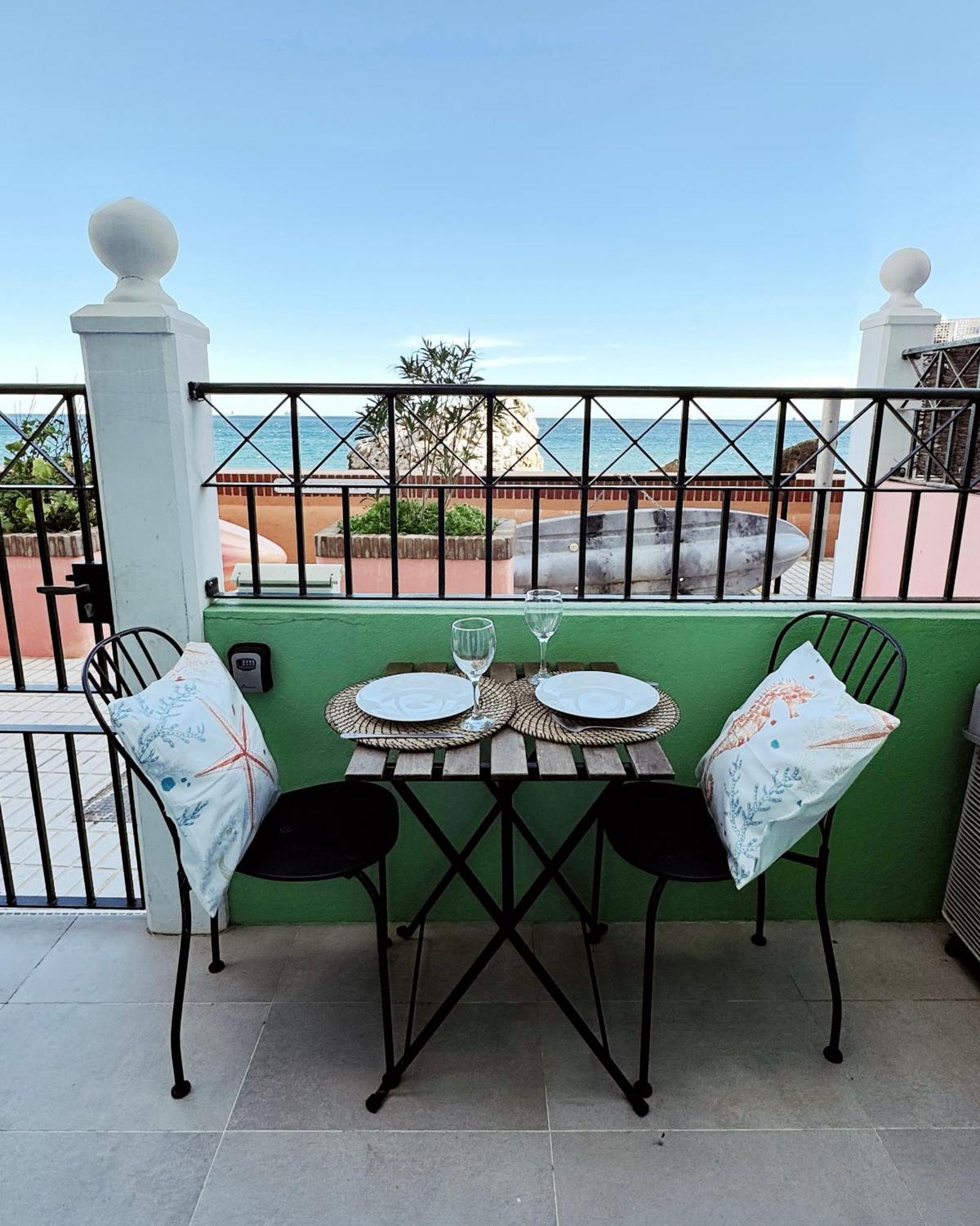 Unique Waterfront Duplex On The Mediterranean - Caleta, Catalan Bay 直布罗陀 外观 照片